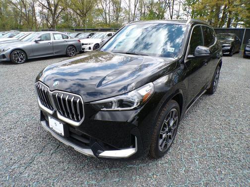Jet Black 2025 BMW X1 xDrive28i