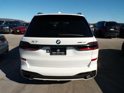 2024 BMW X7 xDrive40i