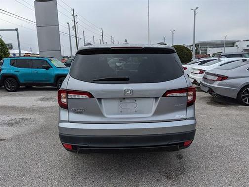 2022 Honda Pilot 2WD Sport