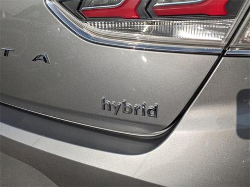 2018 Hyundai SONATA Hybrid Limited