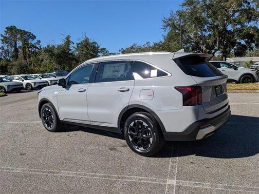 2025 Kia Sorento S