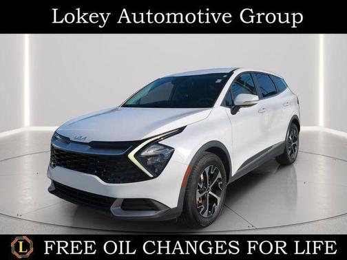 Glacial White Pearl 2023 Kia Sportage EX