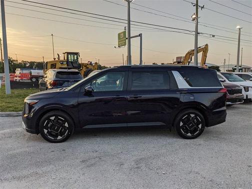 2025 Kia Carnival EX