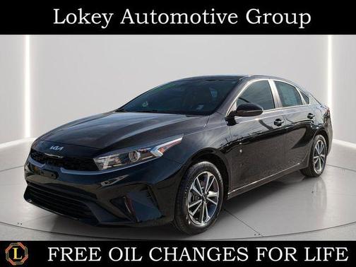 Aurora Black 2023 Kia Forte LXS
