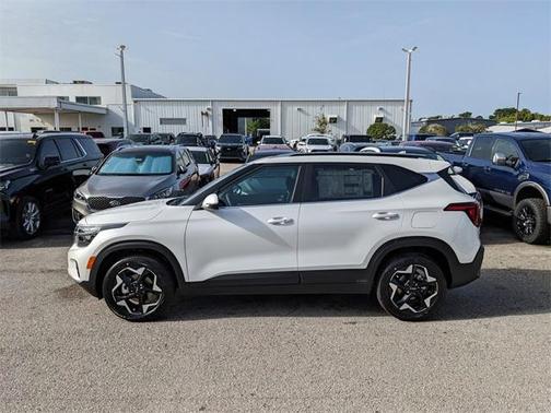 2025 Kia Seltos EX