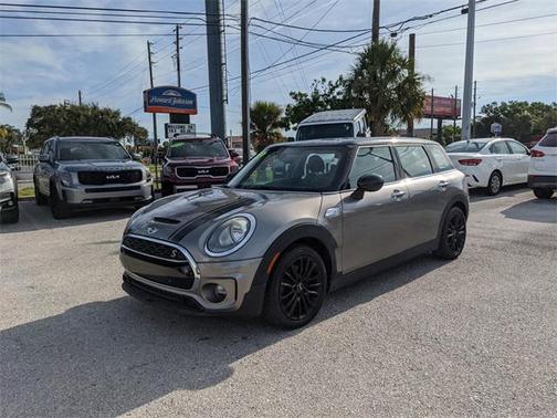 2017 MINI Clubman Cooper S