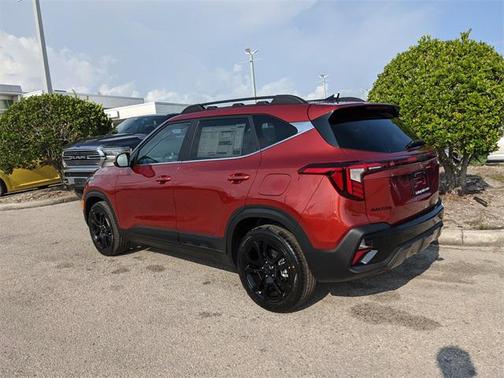 2025 Kia Seltos X-Line