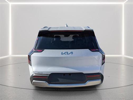 2026 Kia EV9 Wind