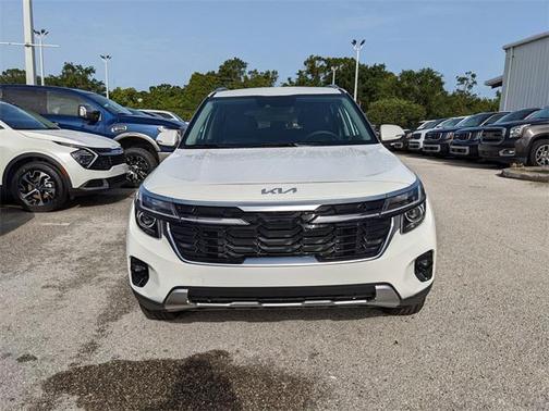 2025 Kia Seltos EX