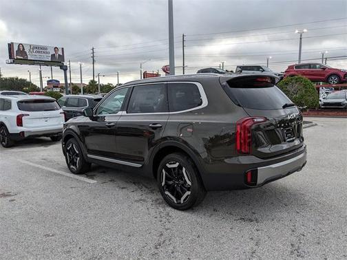 2025 Kia Telluride S