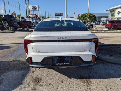 2025 Kia K4 GT-Line