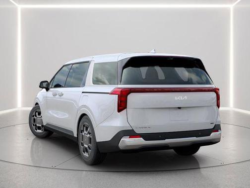 Snow White Pearl 2026 Kia Carnival Hybrid EX