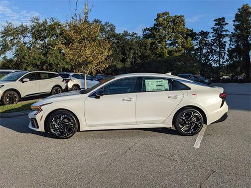 2026 Kia K5 GT-Line