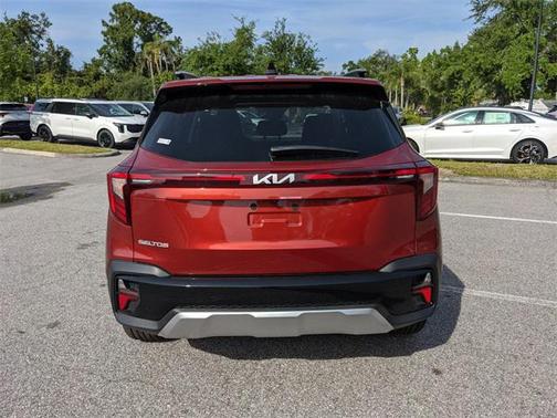 2025 Kia Seltos S