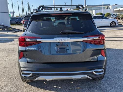 2022 Kia Seltos EX