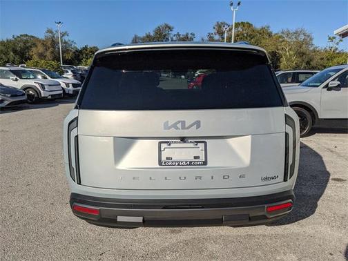 2027 Kia Telluride S