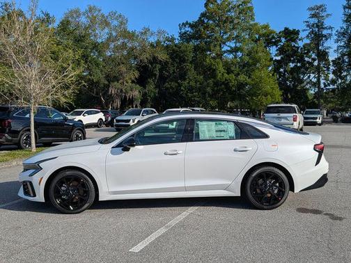Snow White Pearl 2026 Kia K5 GT-Line FWD