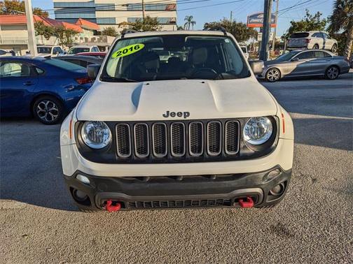 2016 Jeep Renegade Trailhawk