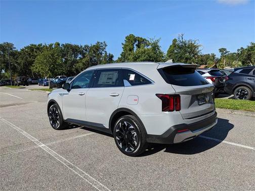 2025 Kia Sorento EX
