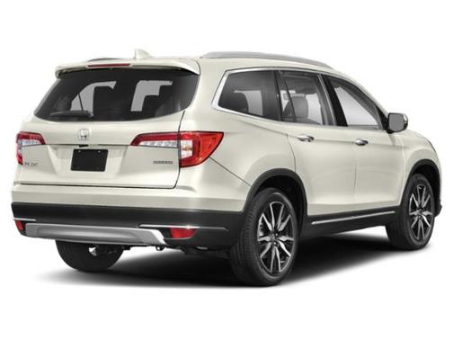 White Diamond Pearl 2019 Honda Pilot Touring 8-Passenger