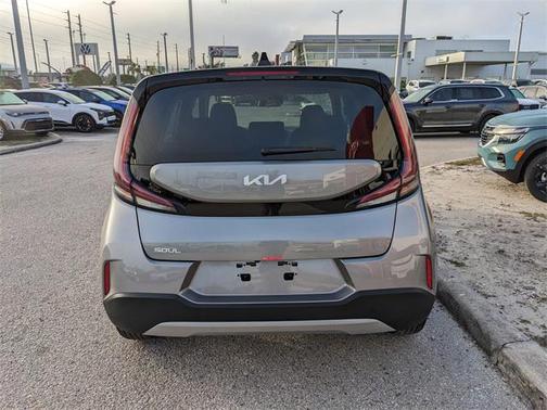 2025 Kia Soul LX