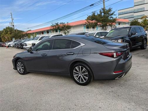 2021 Lexus ES 350 Base