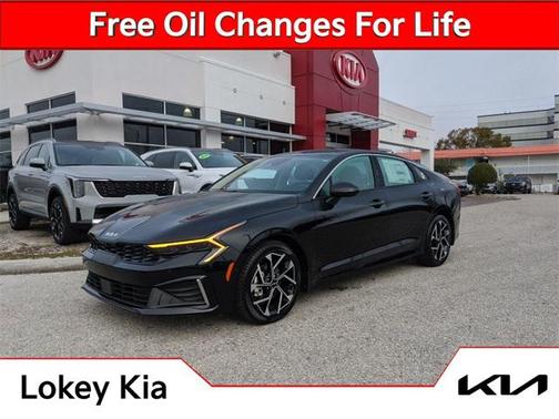 2025 Kia K5 EX