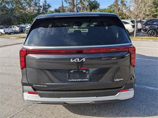 2026 Kia Carnival LXS