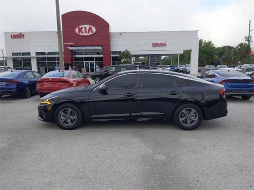 2021 Kia K5 LXS