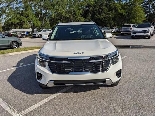 2025 Kia Seltos EX