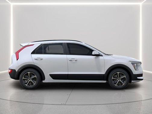 2025 Kia Niro Plug-In Hybrid EX