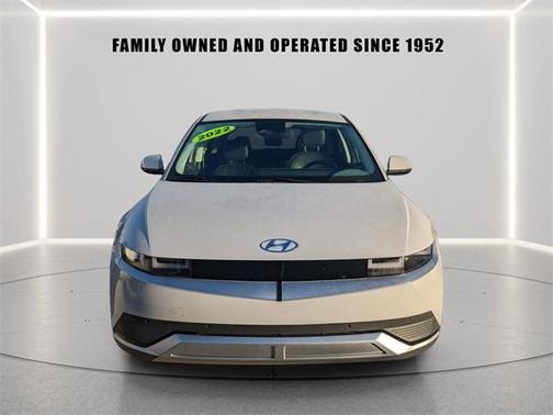 2022 Hyundai IONIQ 5 SEL