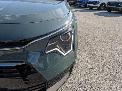 2025 Kia Niro Touring