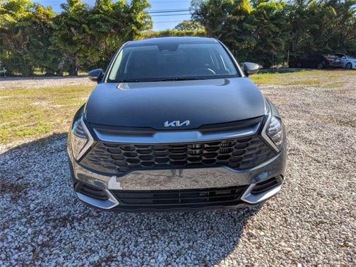 2025 Kia Sportage Hybrid LX