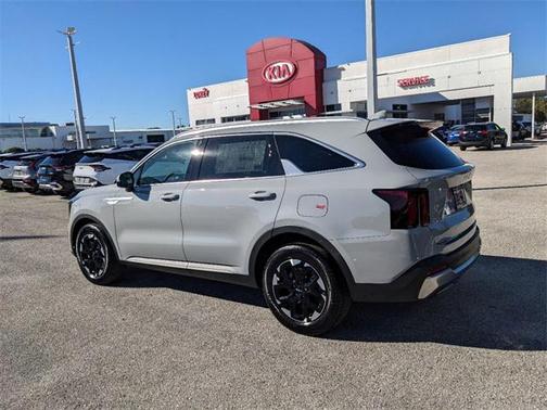2025 Kia Sorento S