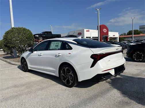 2025 Kia K5 GT-Line