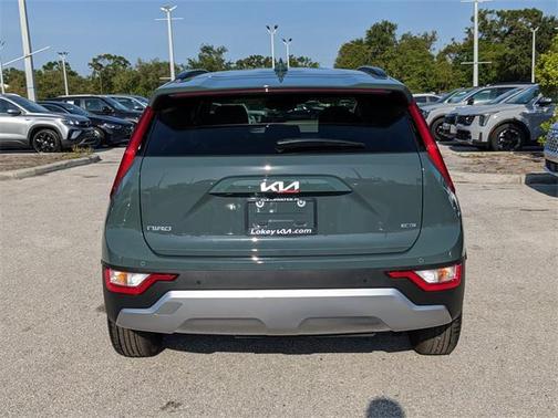 2025 Kia Niro EX