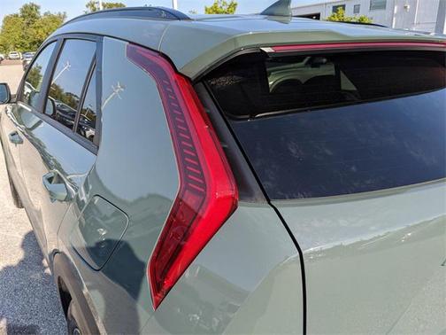 2025 Kia Niro EX