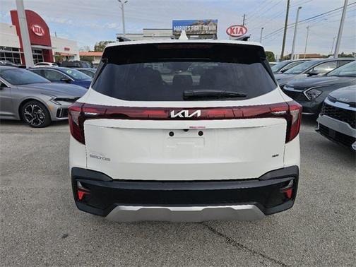 2025 Kia Seltos SX Turbo