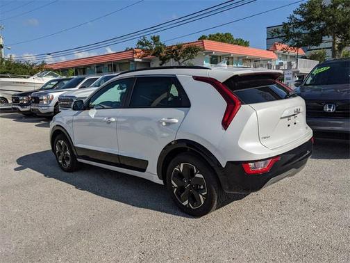2025 Kia Niro EV Wind