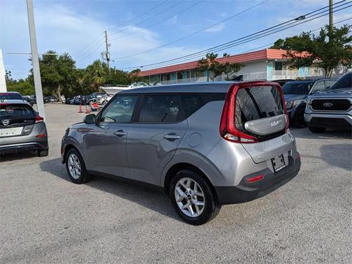 2022 Kia Soul LX