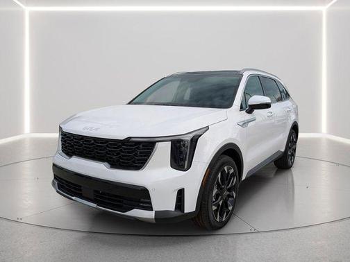 Glacial White Pearl 2026 Kia Sorento EX