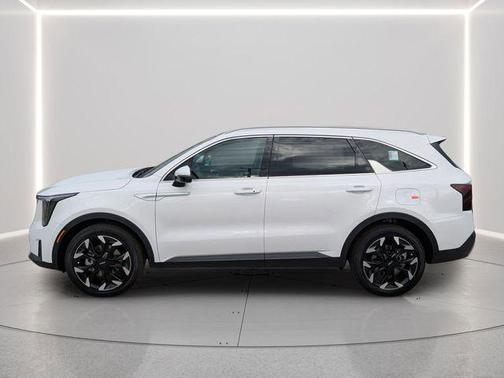 Glacial White Pearl 2026 Kia Sorento EX