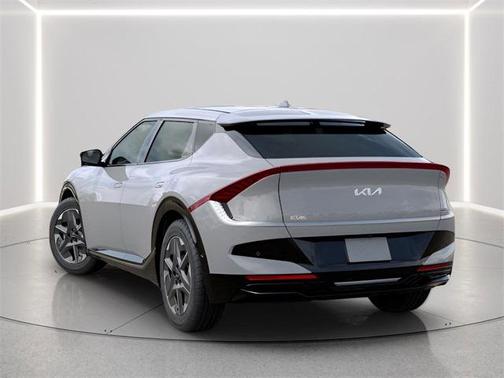 2025 Kia EV6 Light Long Range