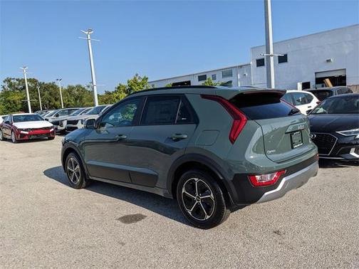 2025 Kia Niro EX