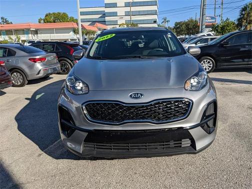 2022 Kia Sportage LX
