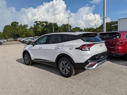 2025 Kia Sportage SX