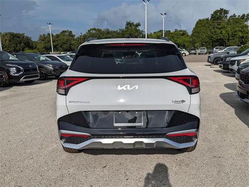 2025 Kia Sportage SX