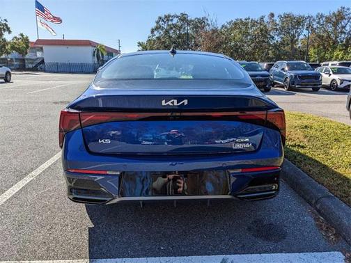 2025 Kia K5 GT-Line