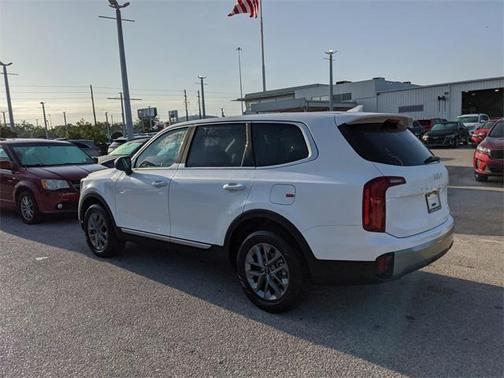 2025 Kia Telluride LX